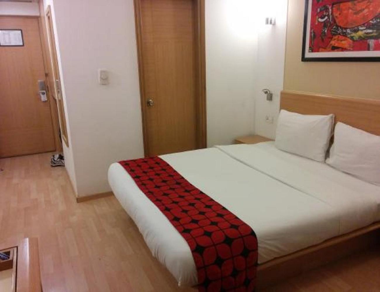 Hotel Tu Casa International Near Delhi Airport ニューデリー エクステリア 写真